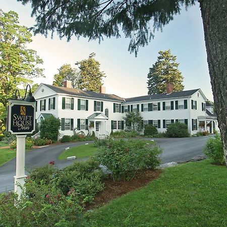 Swift House Inn Middlebury Eksteriør bilde