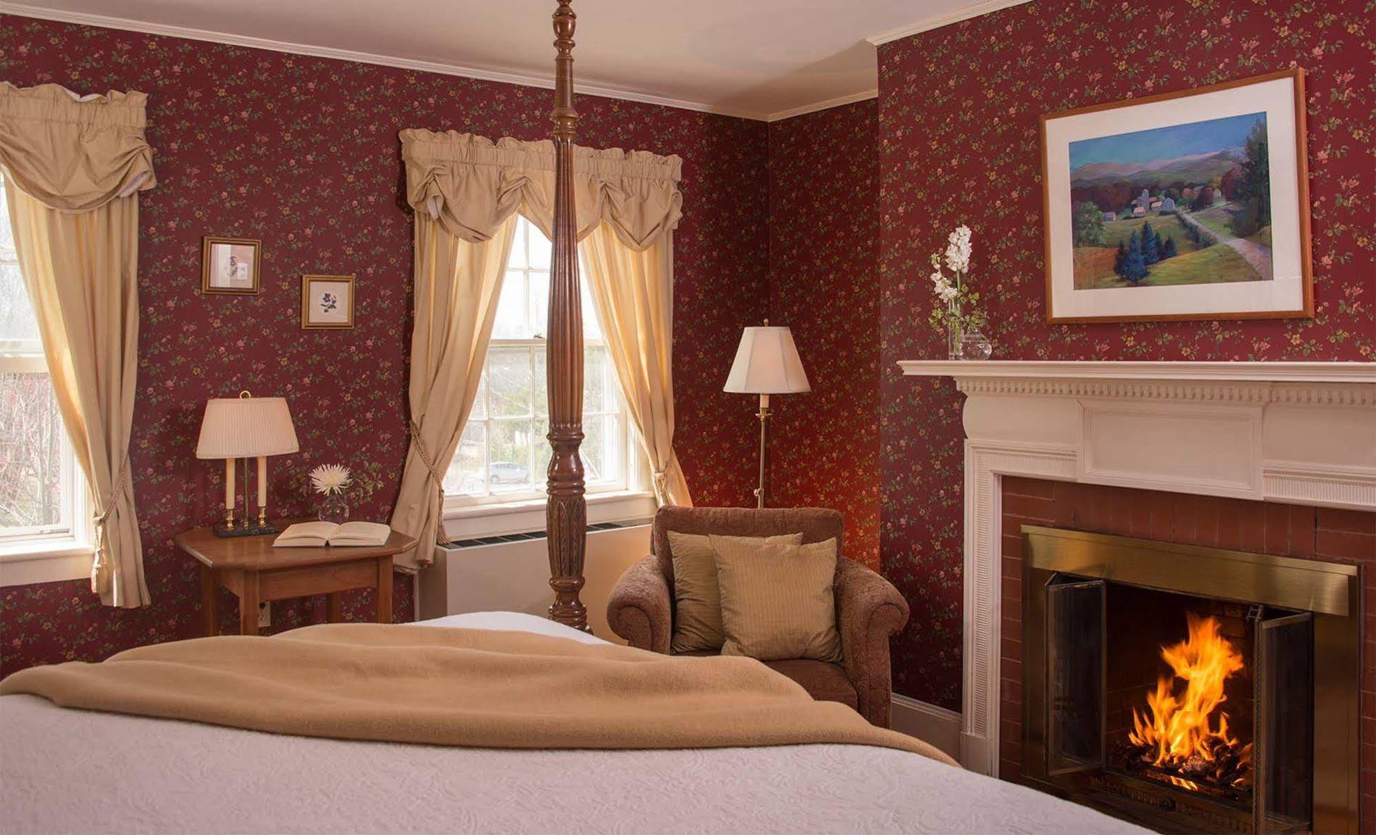 Swift House Inn Middlebury Eksteriør bilde