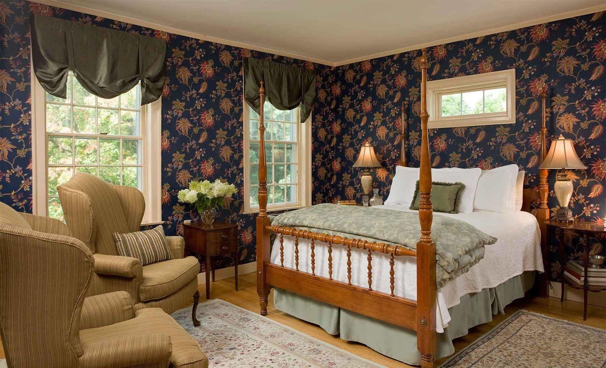 Swift House Inn Middlebury Eksteriør bilde